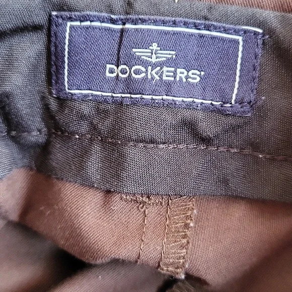 Dockers Pants - Picture 12 of 14